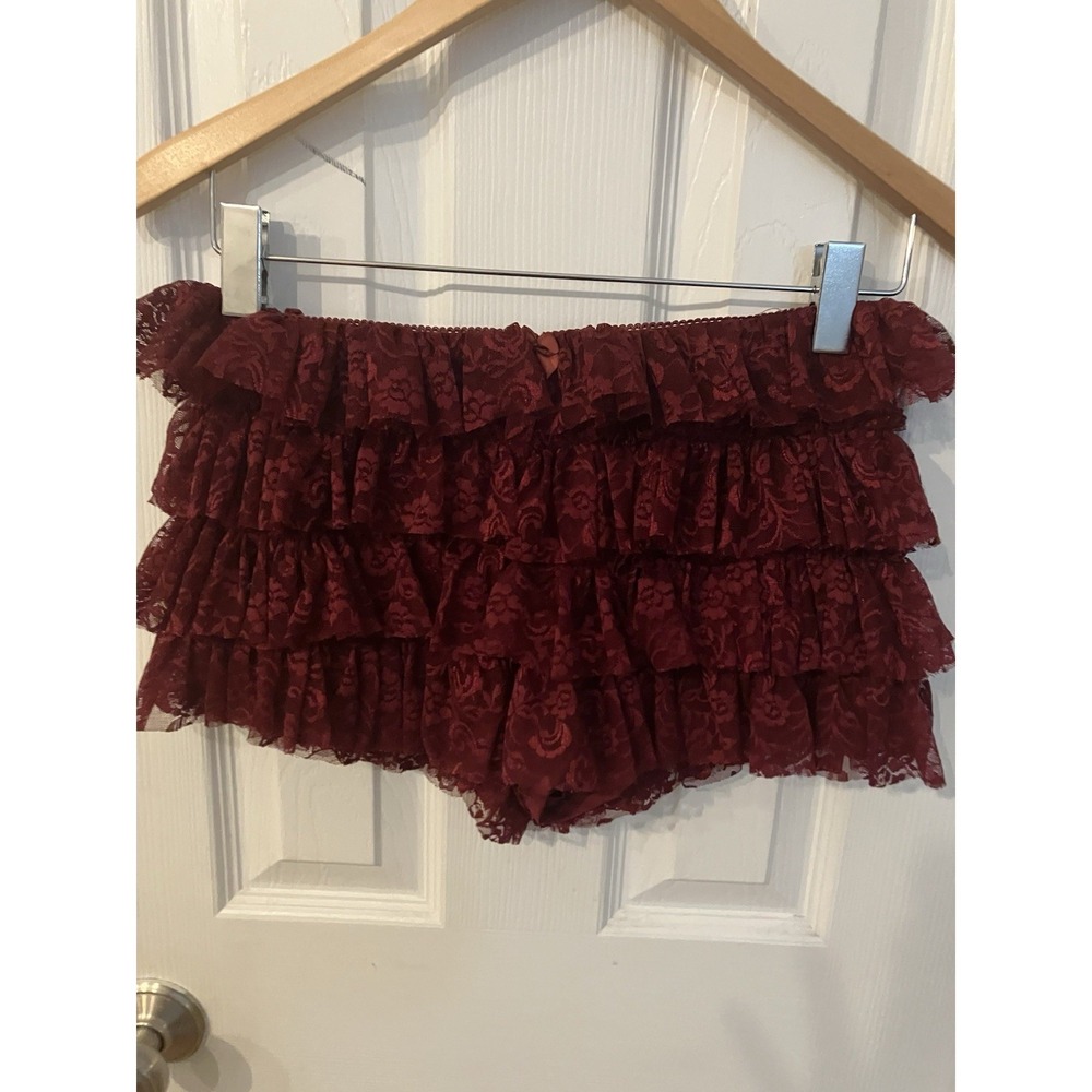 Burgundy Lace Low Rise TierShorts Medium Blanco Micro Frill Shorties Ruffled